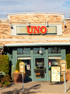 Uno Chicago Bar & Grill exterior